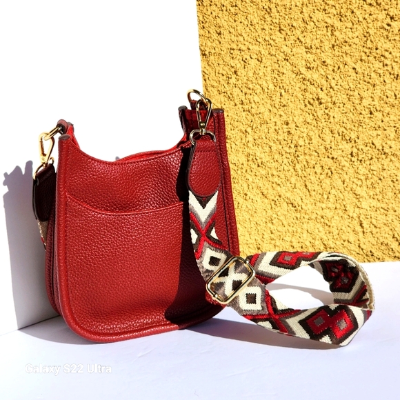 No Brand Handbags - Women's Faux Pebble Leather Wine Small Two Pocket Shoulder Bag with Guiter Strap